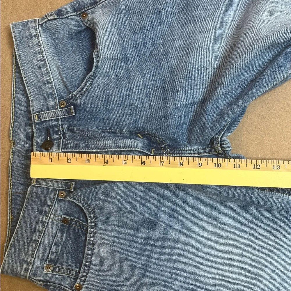 Levis medium faded